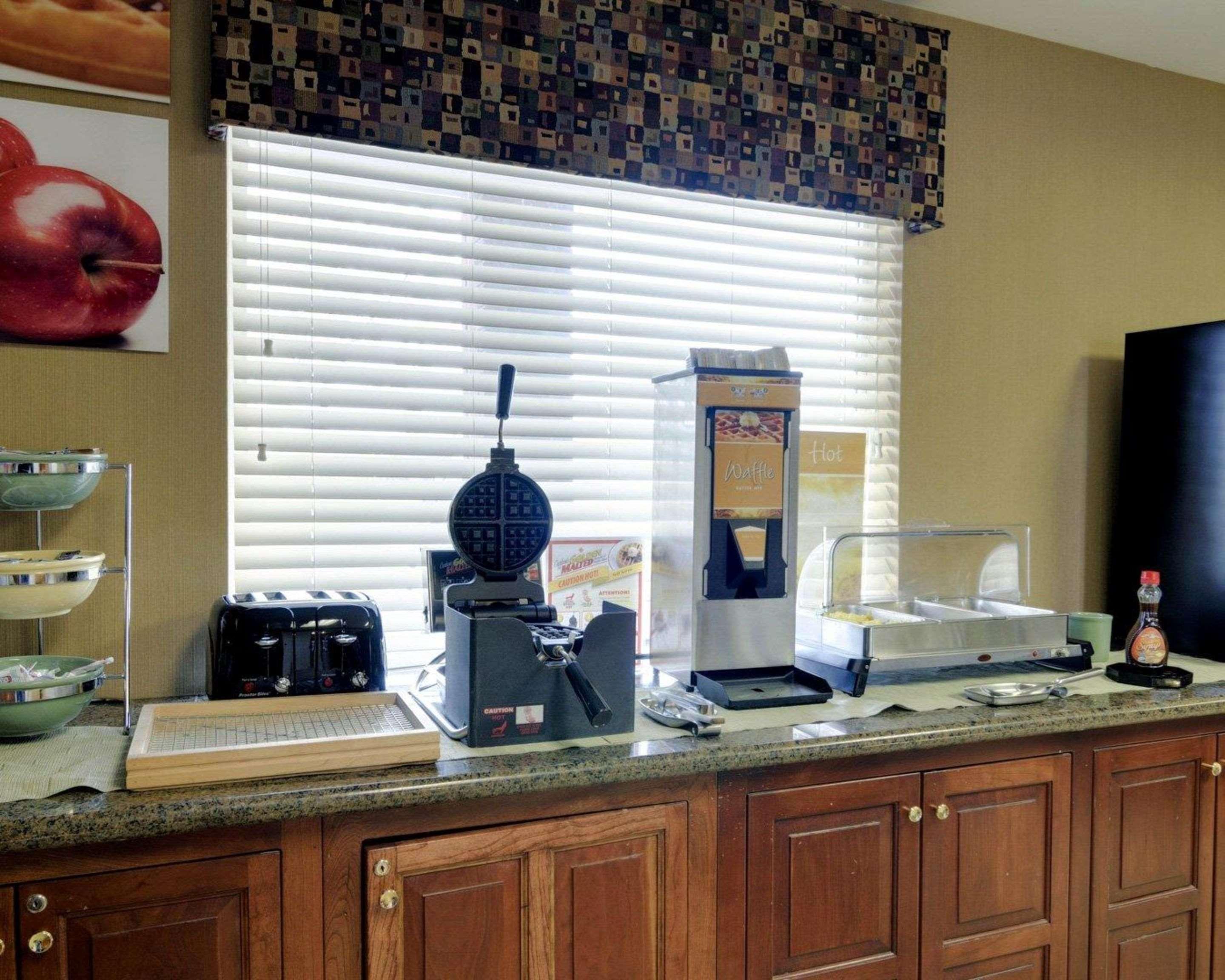 Quality Inn Russellville I-40 Kültér fotó